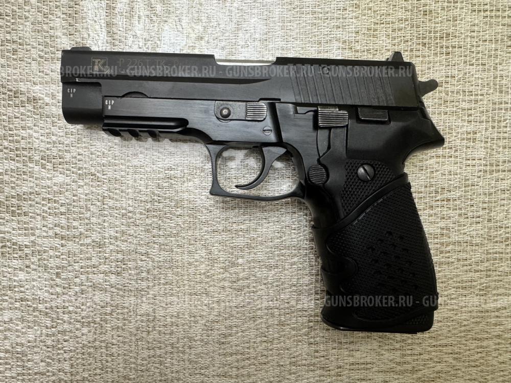 SIG-SAUER P226T TK-PRO