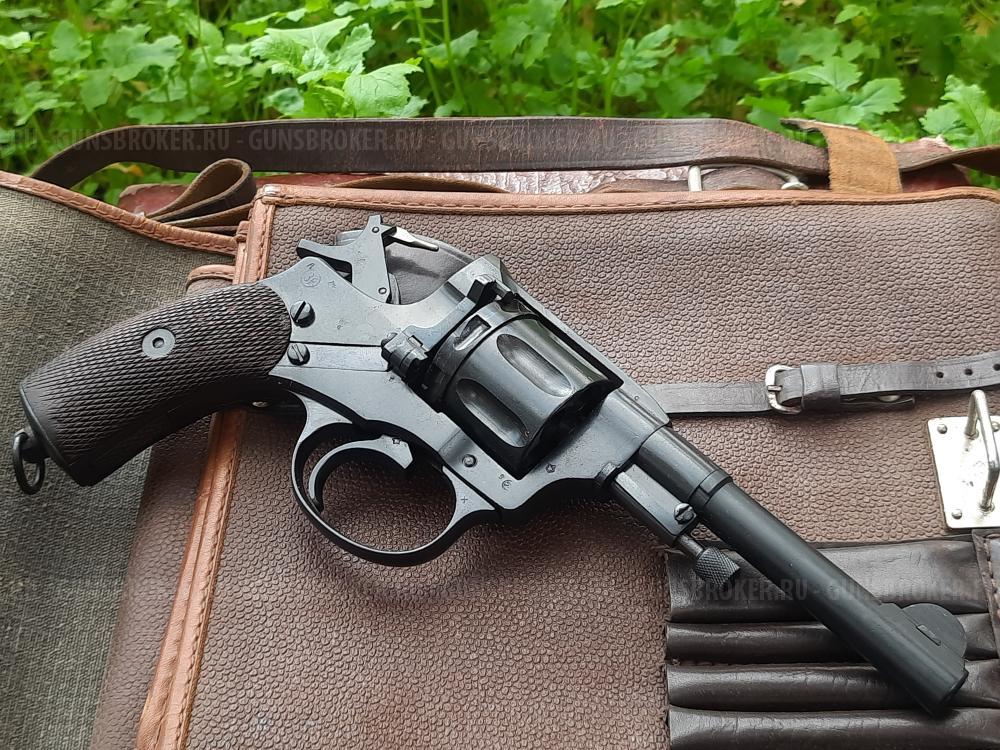 Макет револьвера Наган 1932 года выпуска ЗиД новый, не шлифован, отличный экземпляр