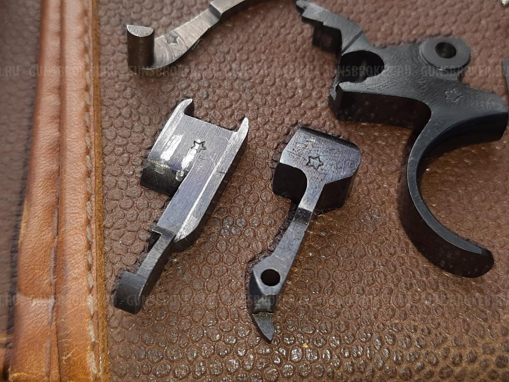 Макет револьвера Наган 1932 года выпуска ЗиД новый, не шлифован, отличный экземпляр