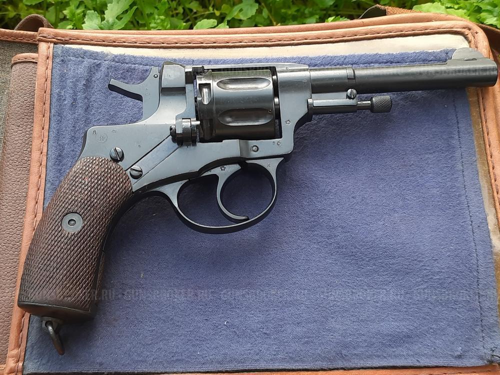 Макет револьвера Наган 1932 года выпуска ЗиД новый, не шлифован, отличный экземпляр