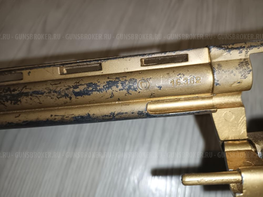 пистолеты  Denix  Desert Eagle Colt Python 8