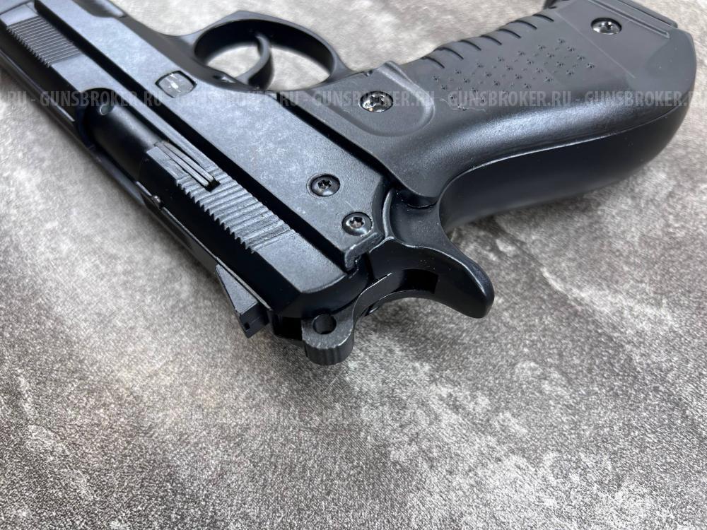 Сигнальный пистолет Blow C75 (Блов CZ75, полуавтоматический режим) 9 мм
