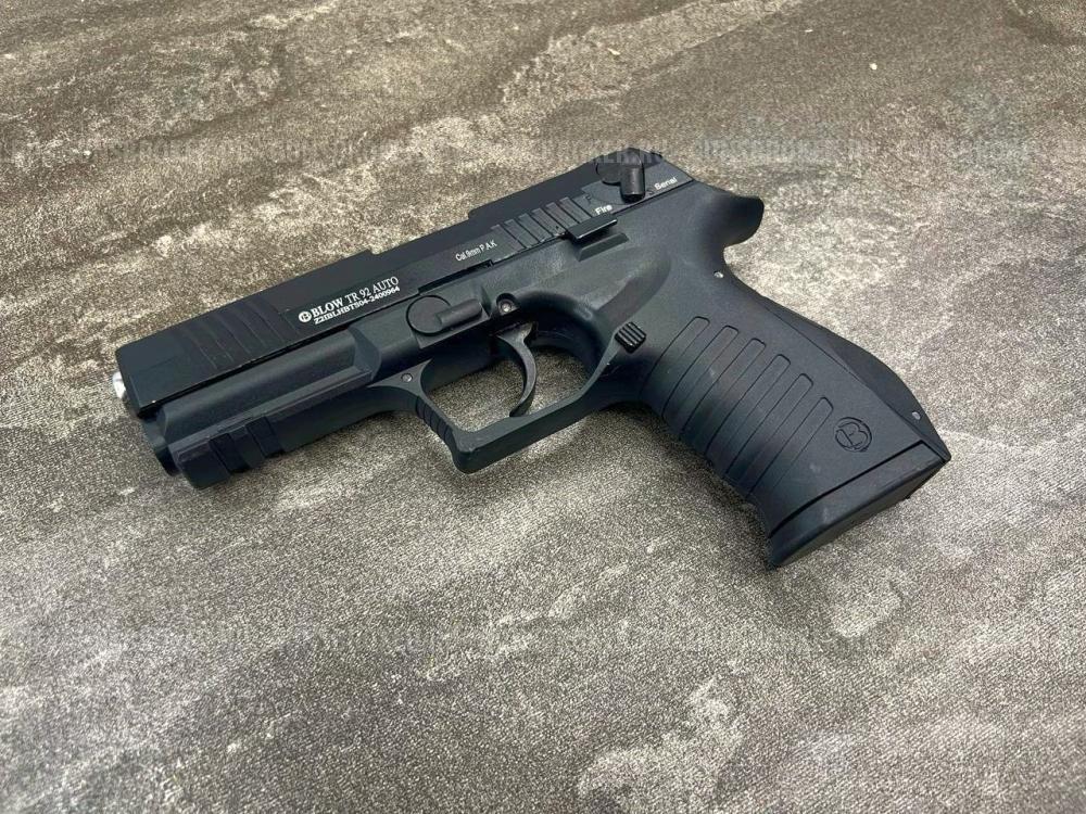 Сигнальный пистолет Blow TR92 (Grand Power T12, автоматический режим) 9 мм