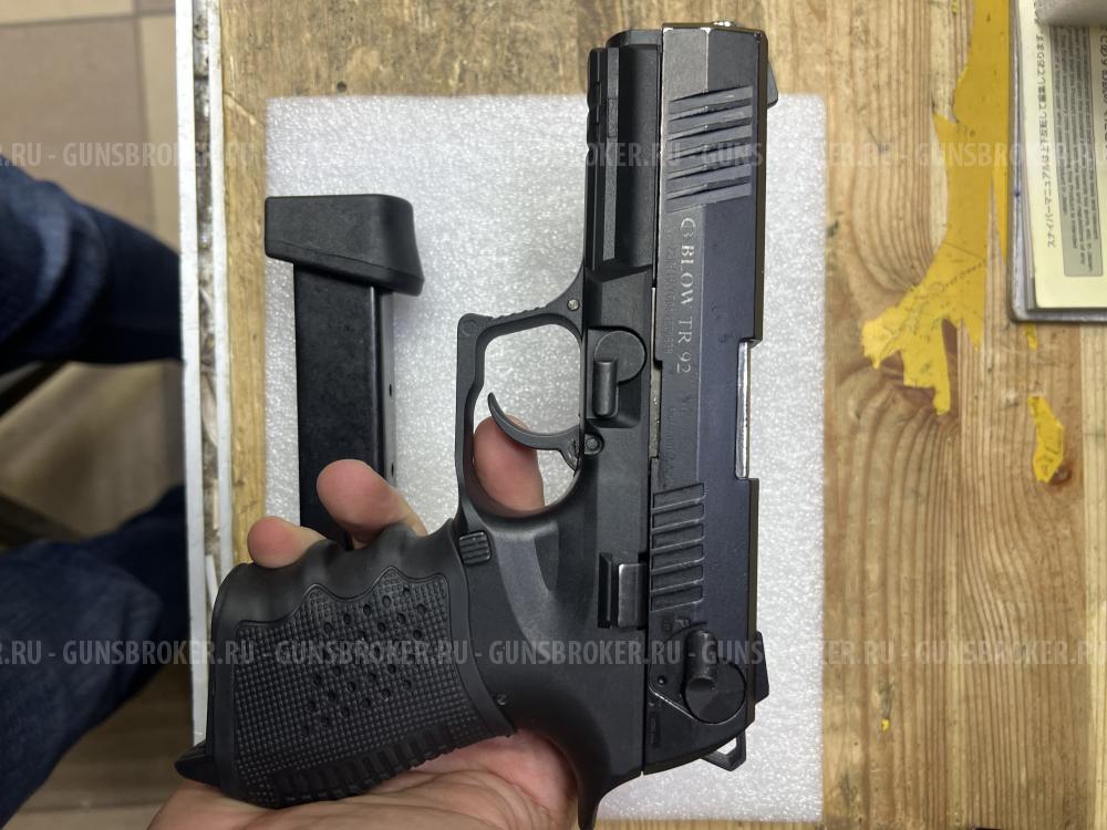 Сигнальный пистолет Blow TR92K Auto (Grand Power)