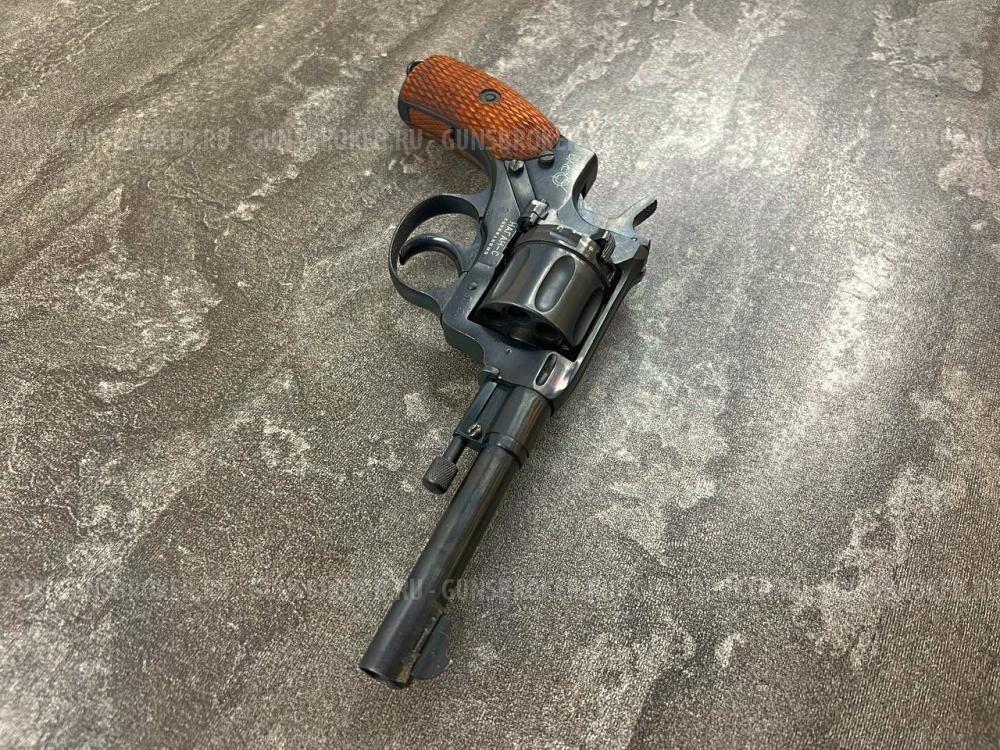 Сигнальный револьвер Baikal Наган Блеф МР-313, калибр 5,6 (Жевело, 1940 год)