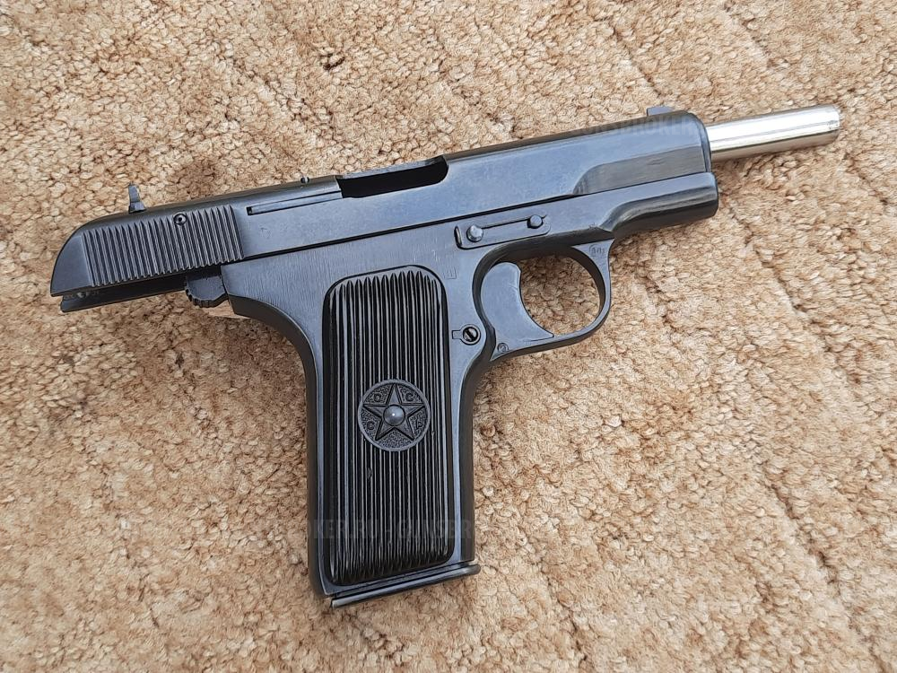 Пистолет охолощенный модели ТТ-СХ 10х31 1952 г. в отличном состоянии, новый