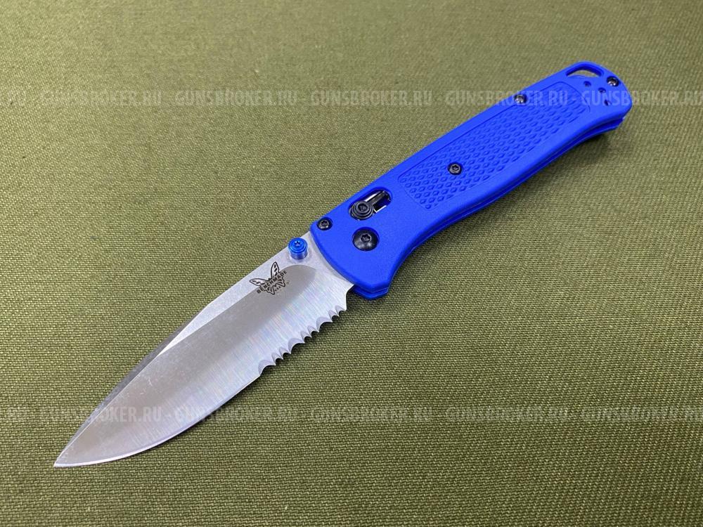 Складной нож Benchmade с серрейтором Синий