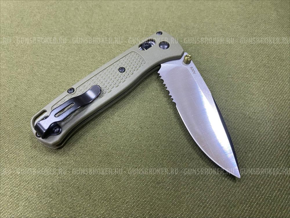 Складной нож Benchmade с серрейтором Зеленый