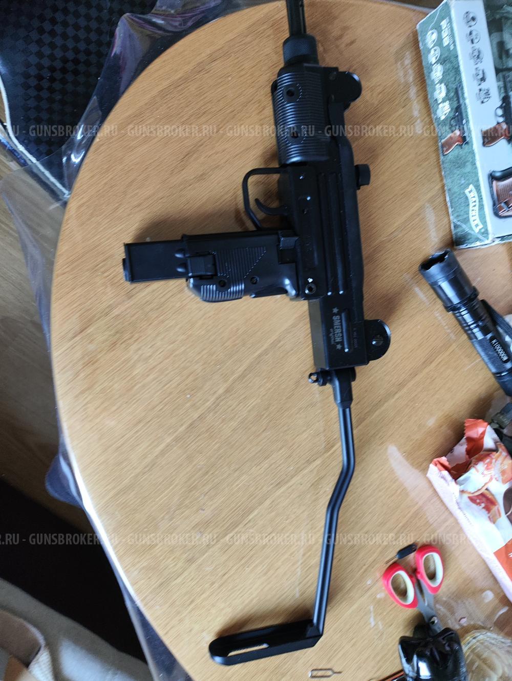 Smersh H52 Узи