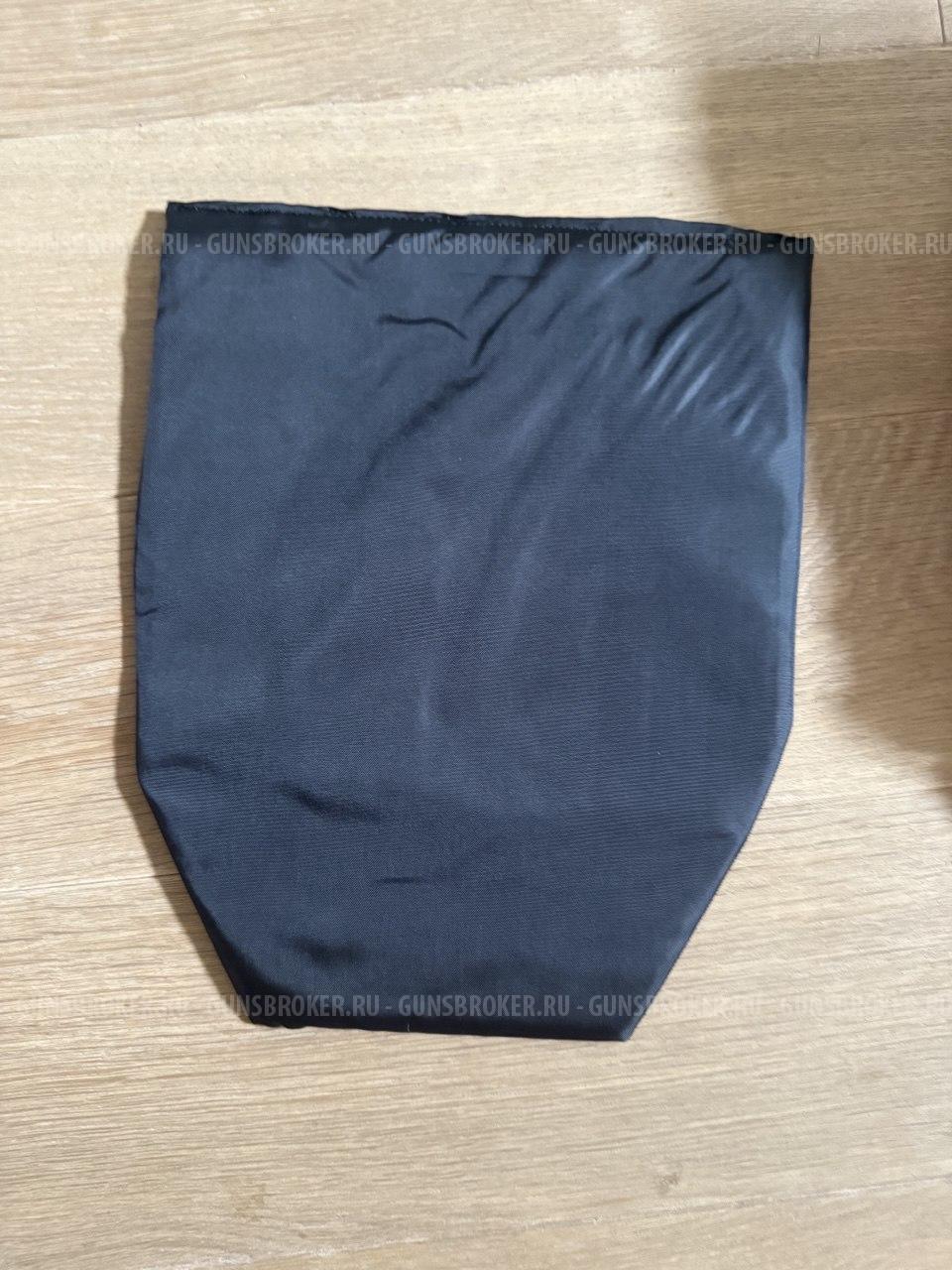 Снаряга: броник, шлем, тактический пояс, нажопник, напашник.