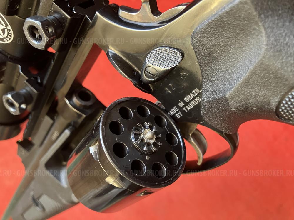 Продам мультикалиберную, барабанную винтовку TAURUS CIRCUIT JUDGE кал.22LR/22WMR