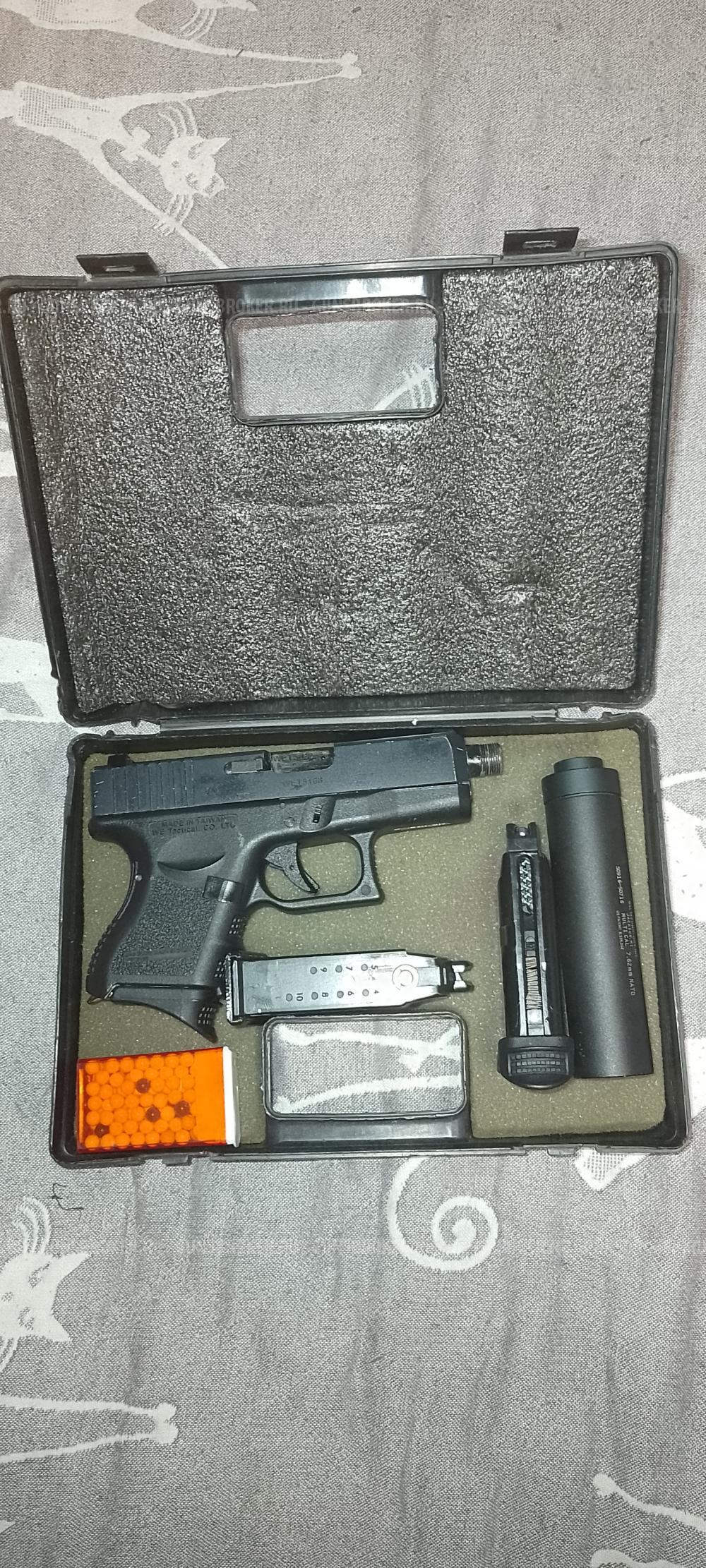 Сpайкбольная верcия пистолета Glock 26