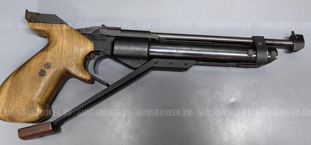 Спортивный пневматический пистолет ИЖ-46 1991 года