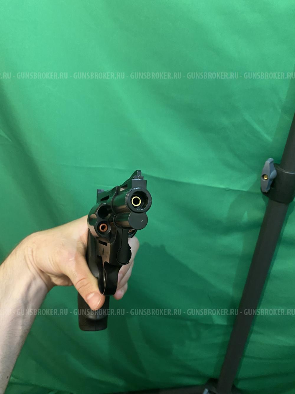 Stalker STR (colt python 2,5)
