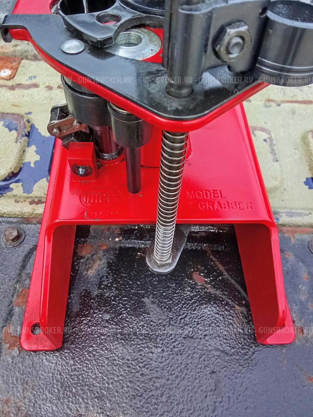 Станок для снаряжения  патронов  12 к 