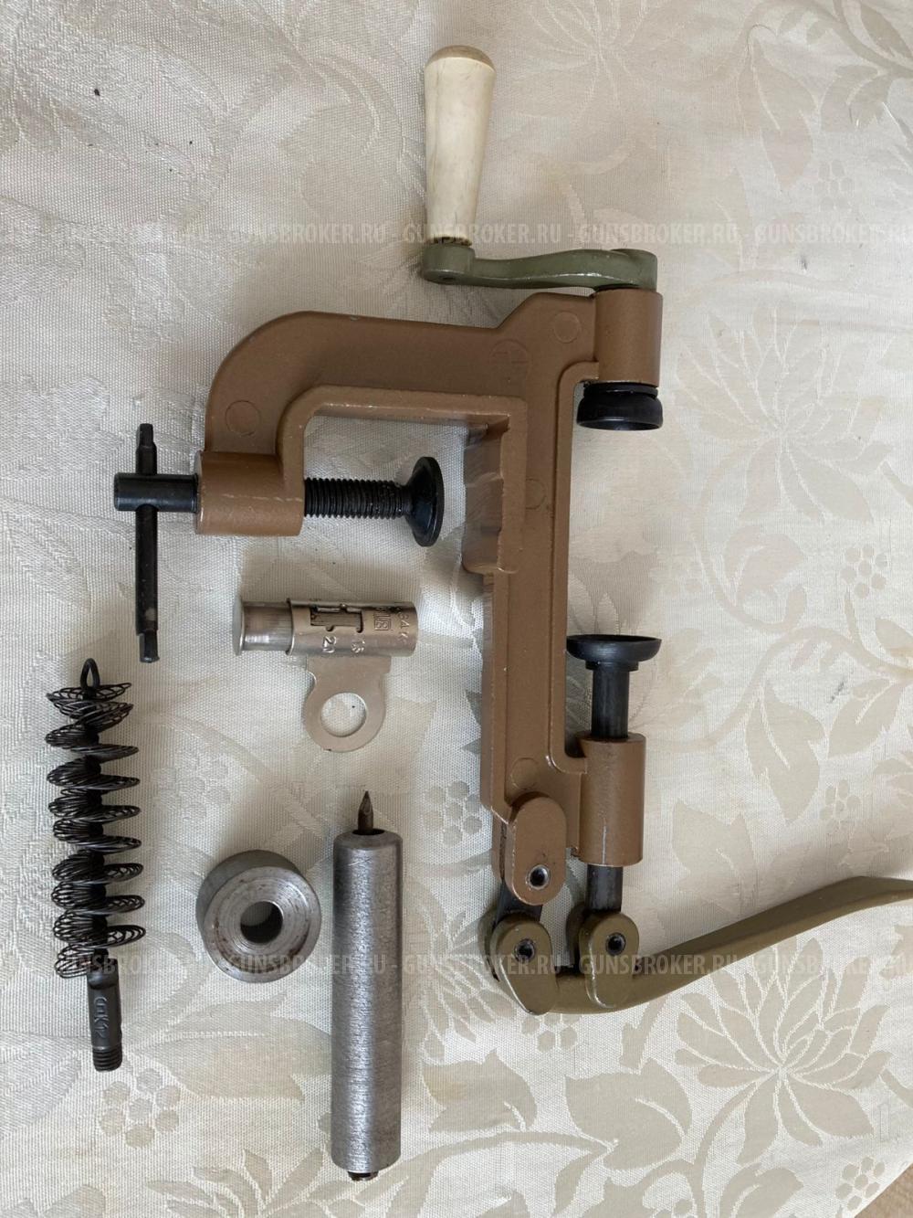 Станок для снаряжения патронов 12 калибра