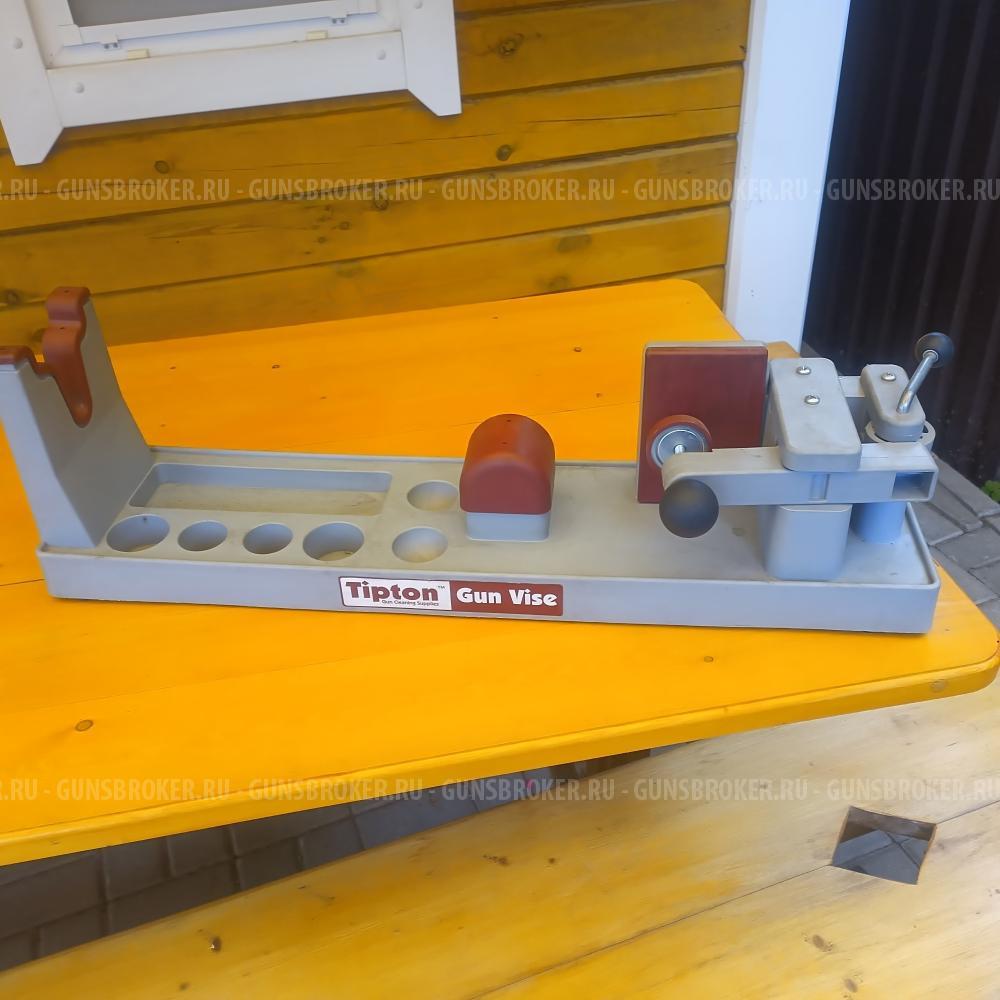 Станок универсальный для чистки оружия Tipton Gun Vise