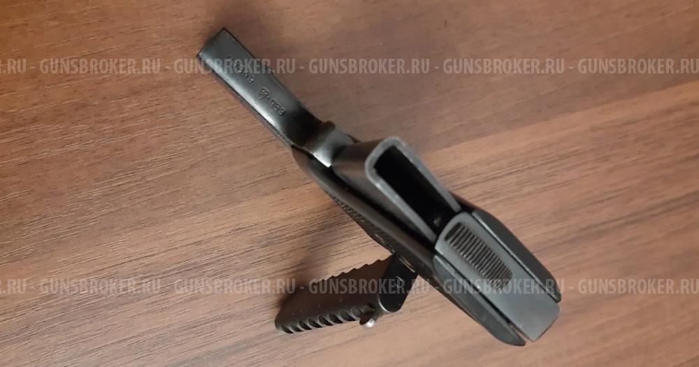 Стартовый пистолет СПЛ (1959 год)-обойма "Б"