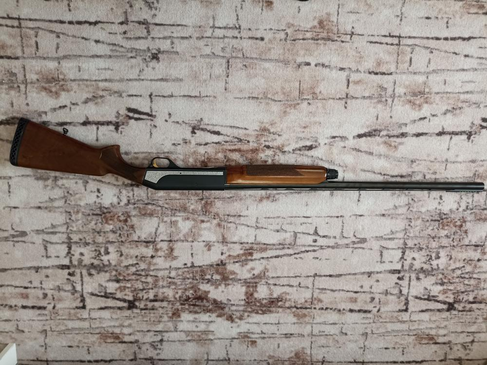 Stoeger 2000 Delux