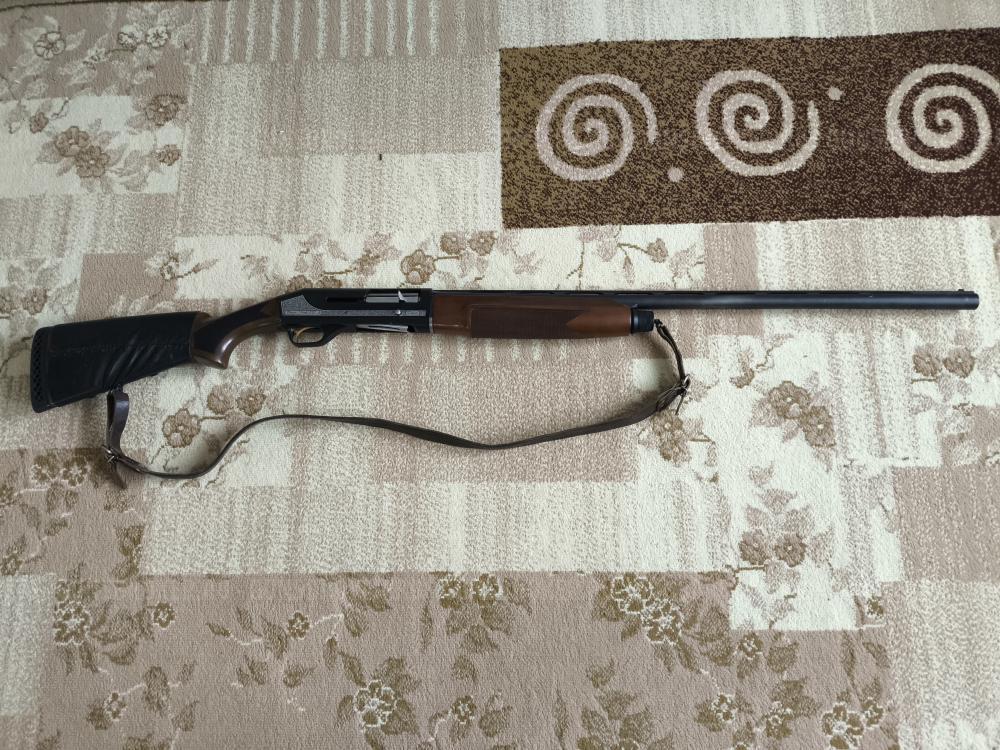 Stoeger 2000 Deluxe , кал.12/76