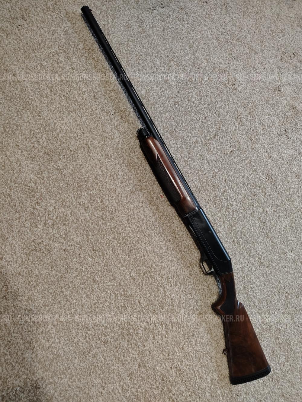 Stoeger 2000