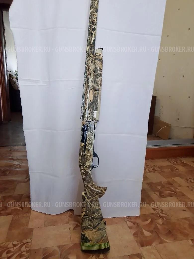Stoeger 2000 
