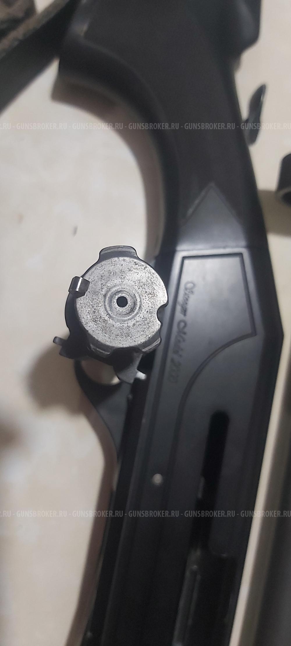 STOEGER 2000
