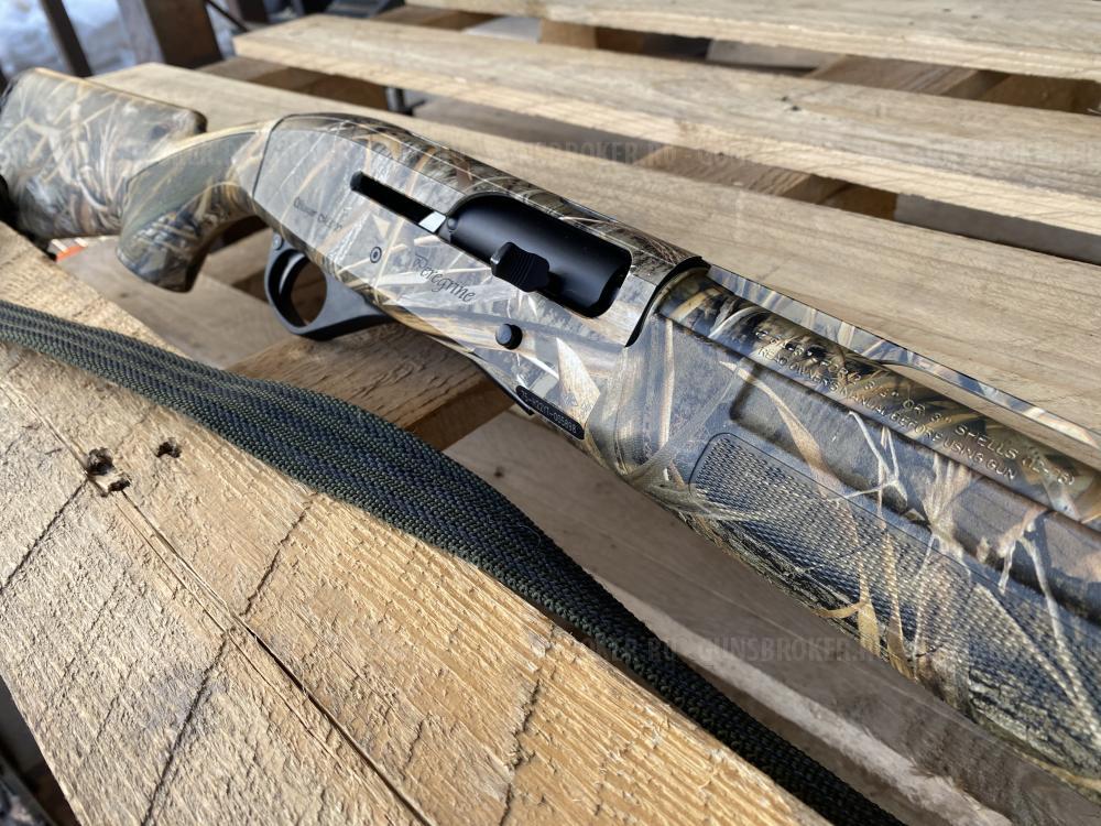 Stoeger M3000 camo MAX-5. 