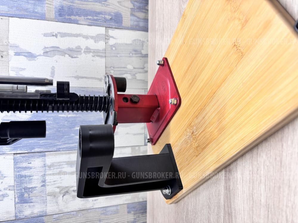 СТОЙКА ДЛЯ ДОЗАТОРА ПОРОХА HORNADY LOCK-N-LOAD POWDER MEASURE STAND