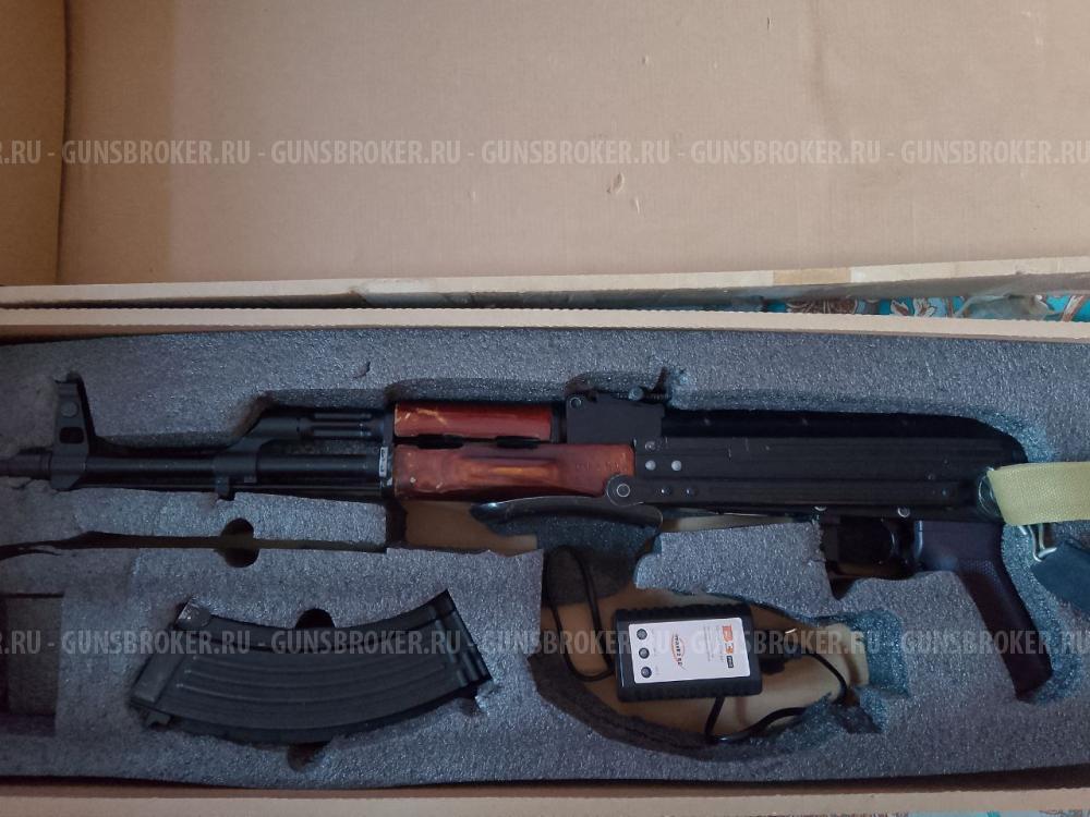 Страйкбольный автомат Cyma АКМС CM048S