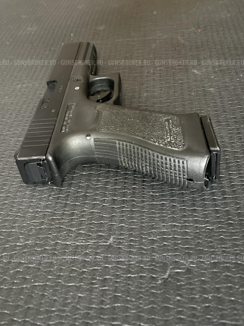Страйкбольный Glock 17 gen 3 East Crane