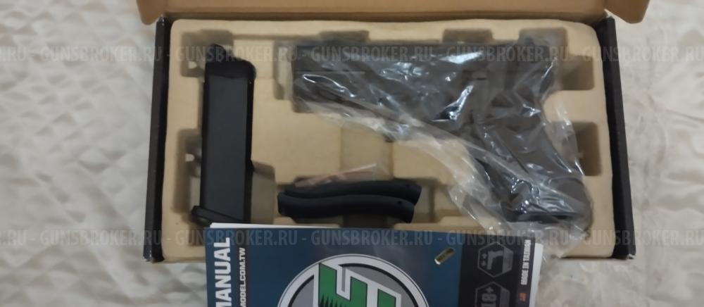 Страйкбольный Glock, WE Глок 18 С GBB