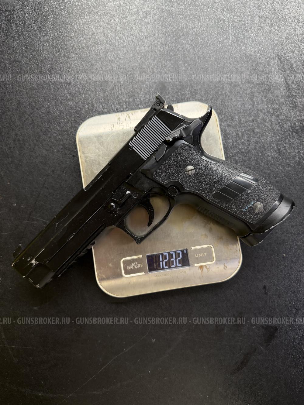 Страйкбольный пистолет 6mm