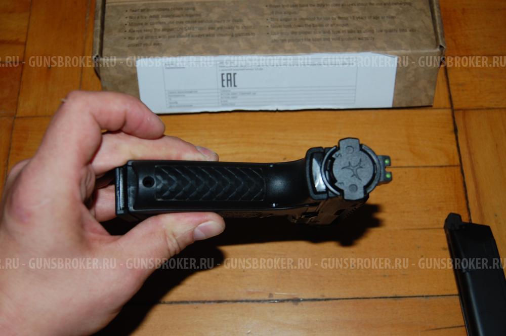 Страйкбольный пистолет Action Army AAP-01C