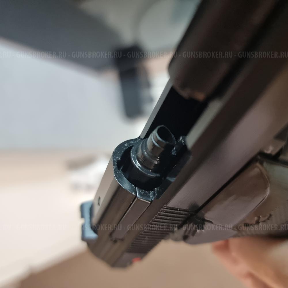 Страйкбольный пистолет WE Beretta 84