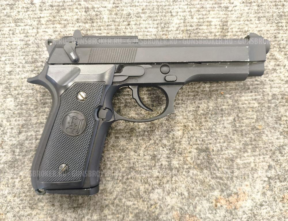 Страйкбольный пистолет Beretta M9 (KJW)
