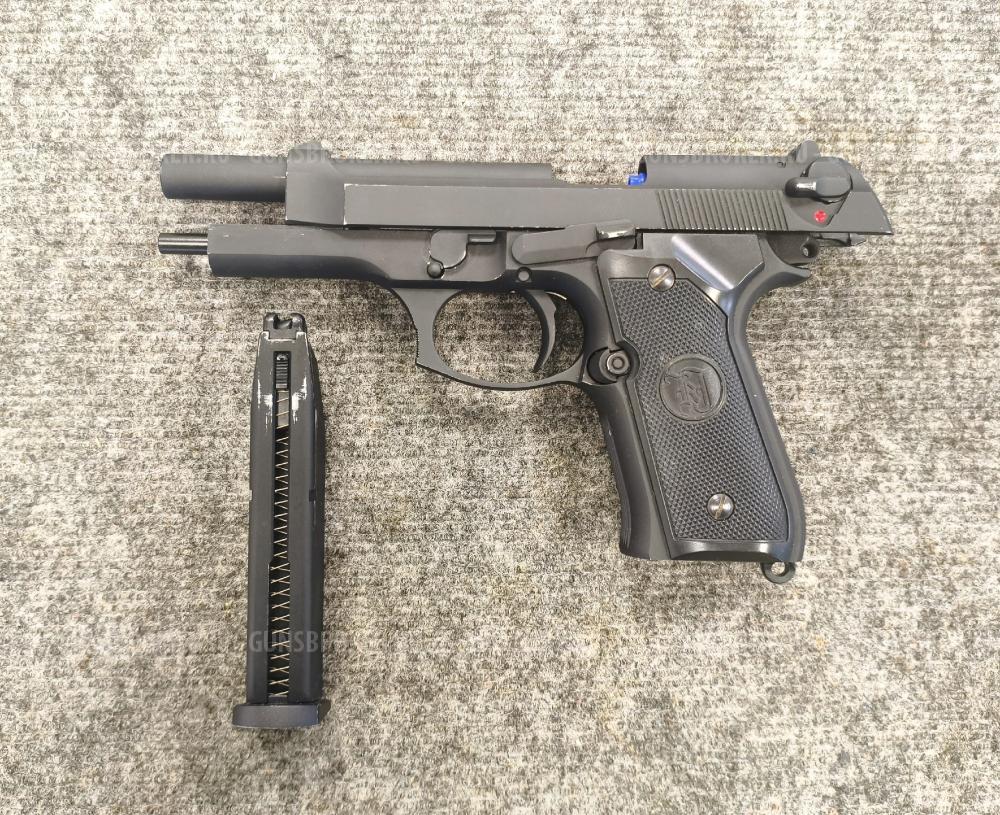 Страйкбольный пистолет Beretta M9 (KJW)