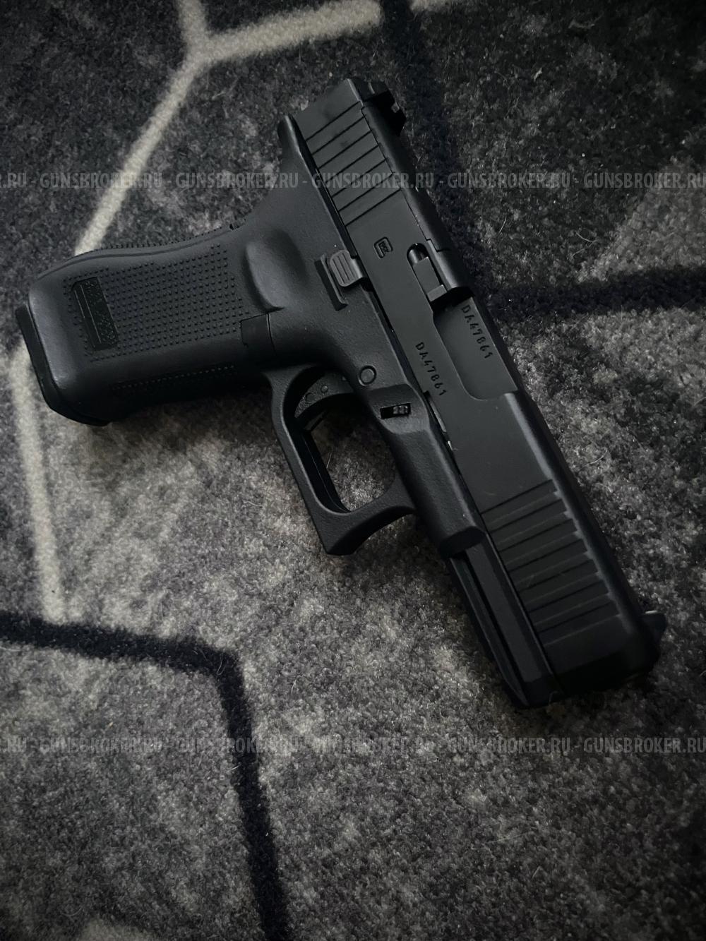 Страйкбольный пистолет GHK Глок 45