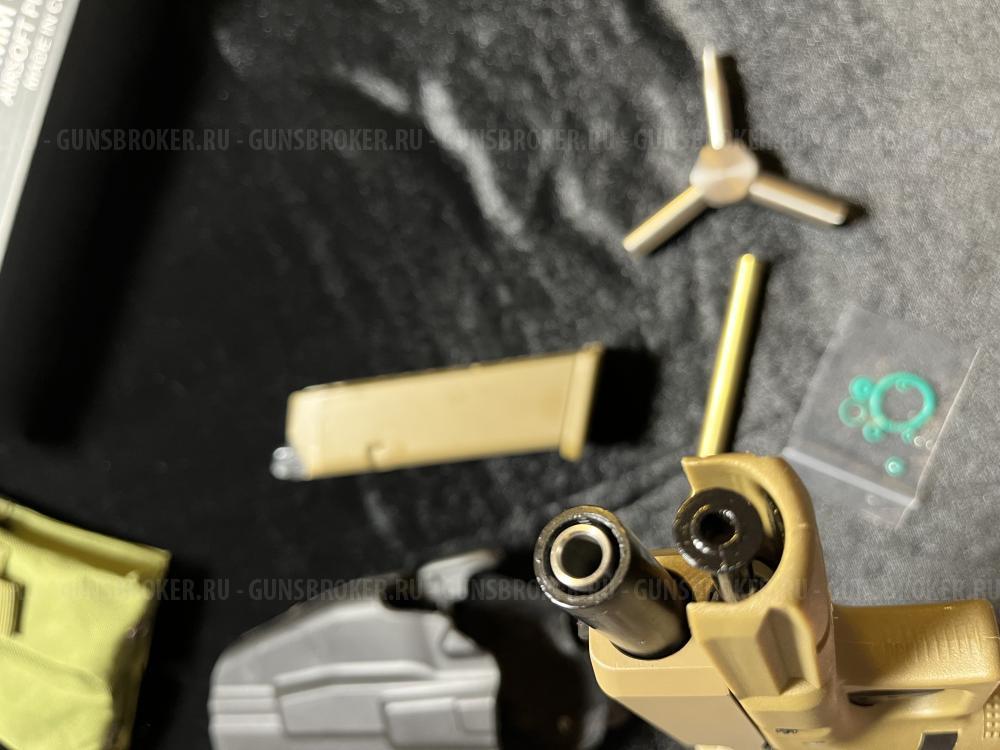 Страйкбольный Glock 17 Gen 5 GBB East Crane