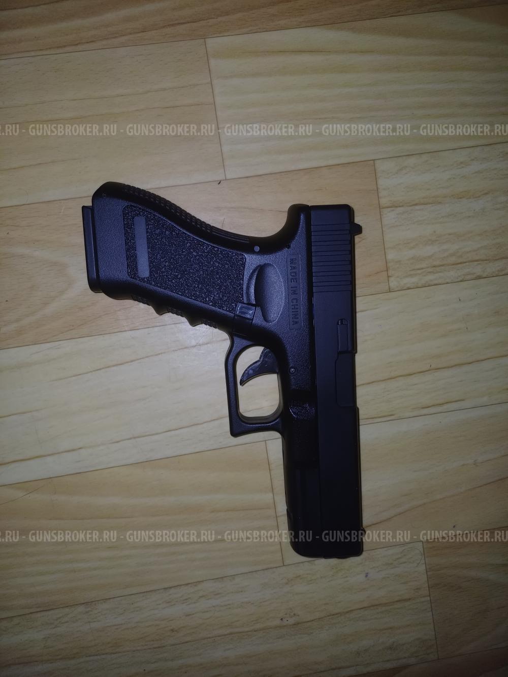 Страйкбольный пистолет glock 17