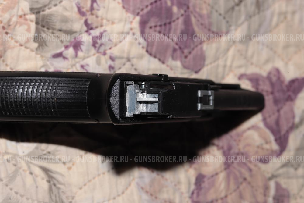 Страйкбольный пистолет Glock 18C AEP CM030