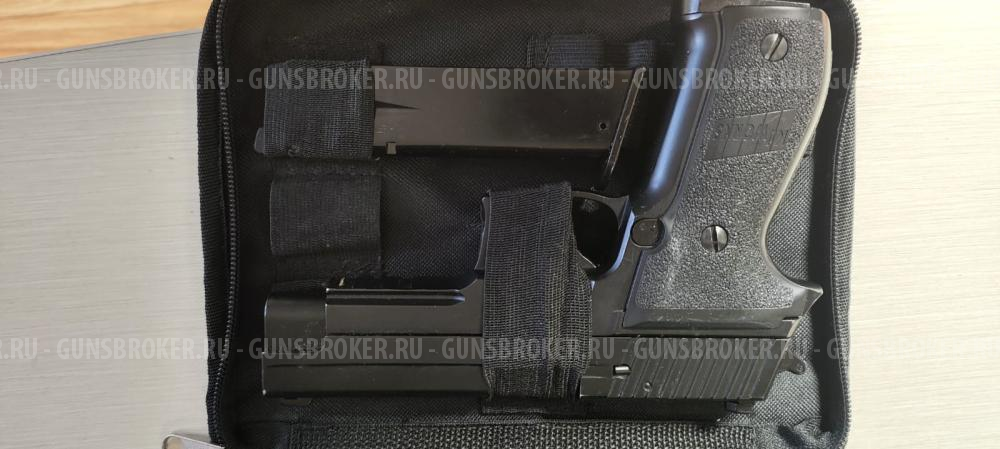 Страйкбольный пистолет KJW Sig sauer p226