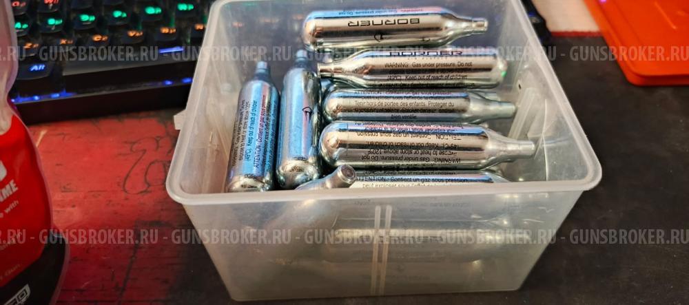 Страйкбольный пистолет KWC Беретта M92 6mm