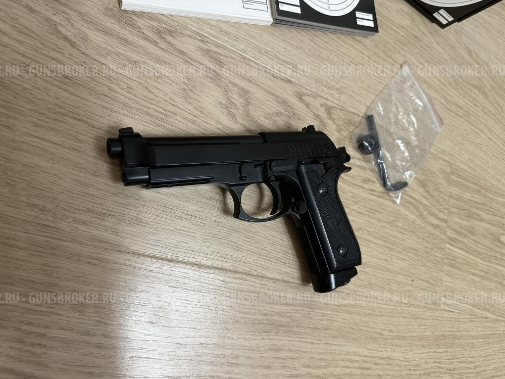 Страйкбольный пистолет KWC Taurus PT-92 KCB-15AHN