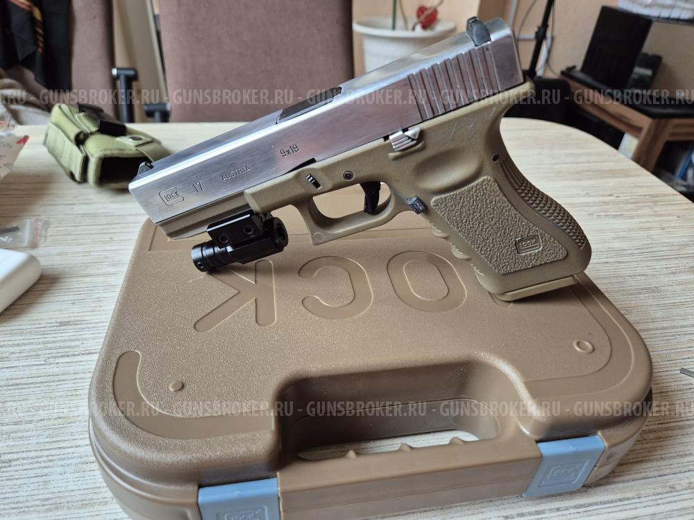 Страйкбольный пистолет WE Glock 17