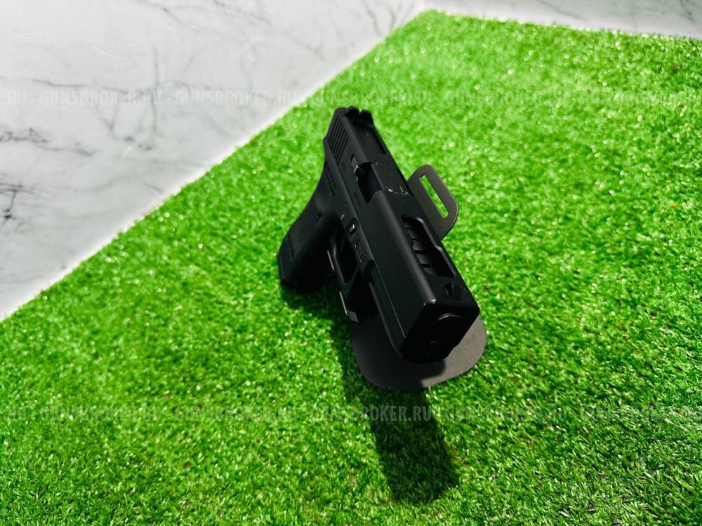 Страйкбольный пистолет WE Glock-18 Gen.3 Black