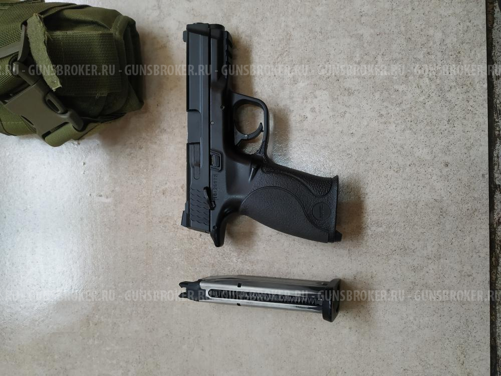 Пистолет KWC Smith&Wesson M&P 9 CO2 GBB (KCB-48AHN)