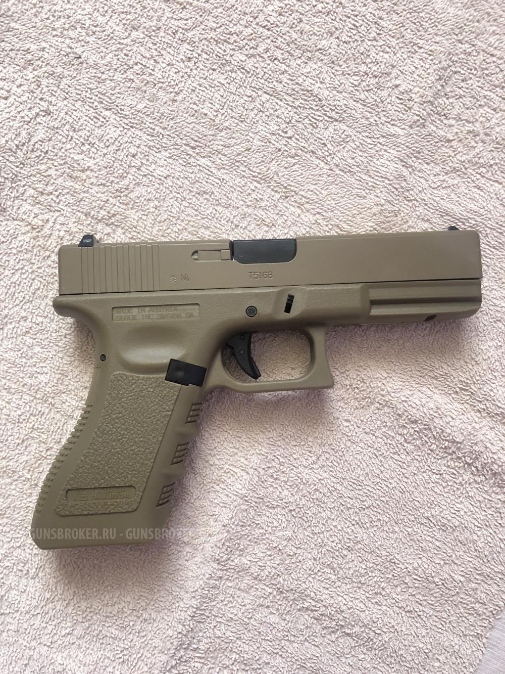 Страйкбольный пистолета Glock 17 Gen 3 от фирмы East Crane