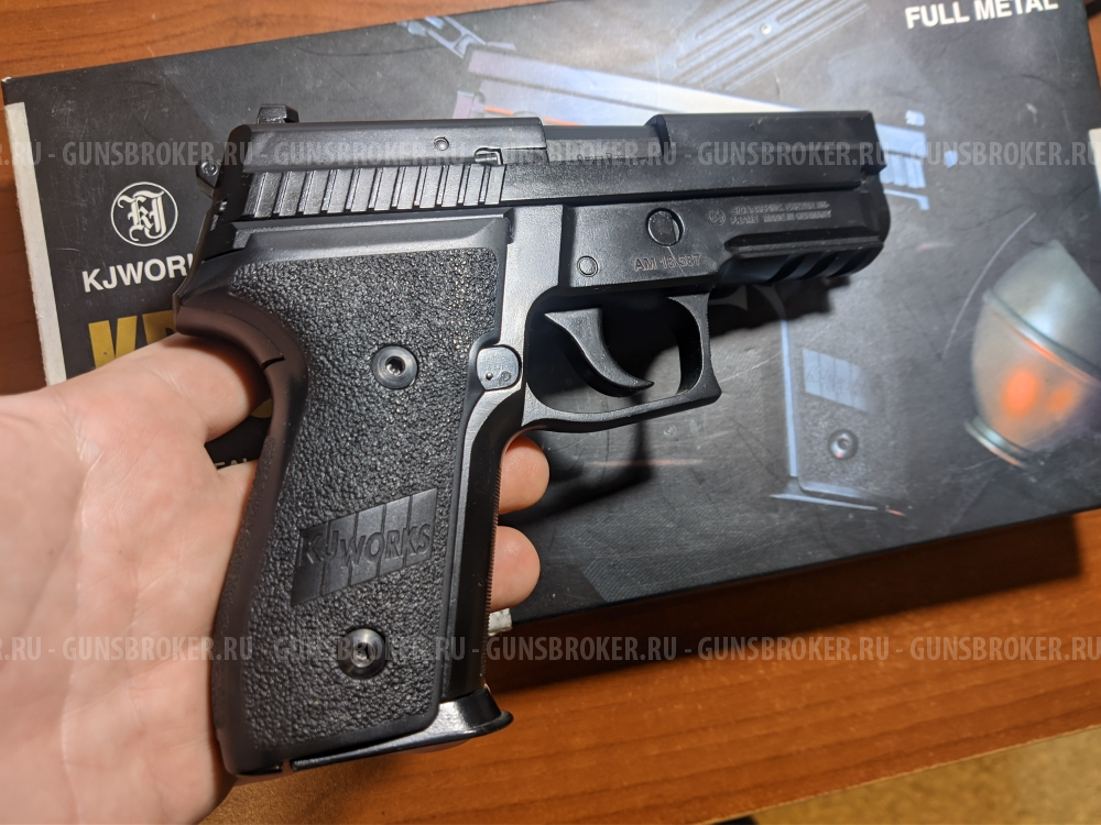 Страйкбольный Sig 229 6мм Greengas