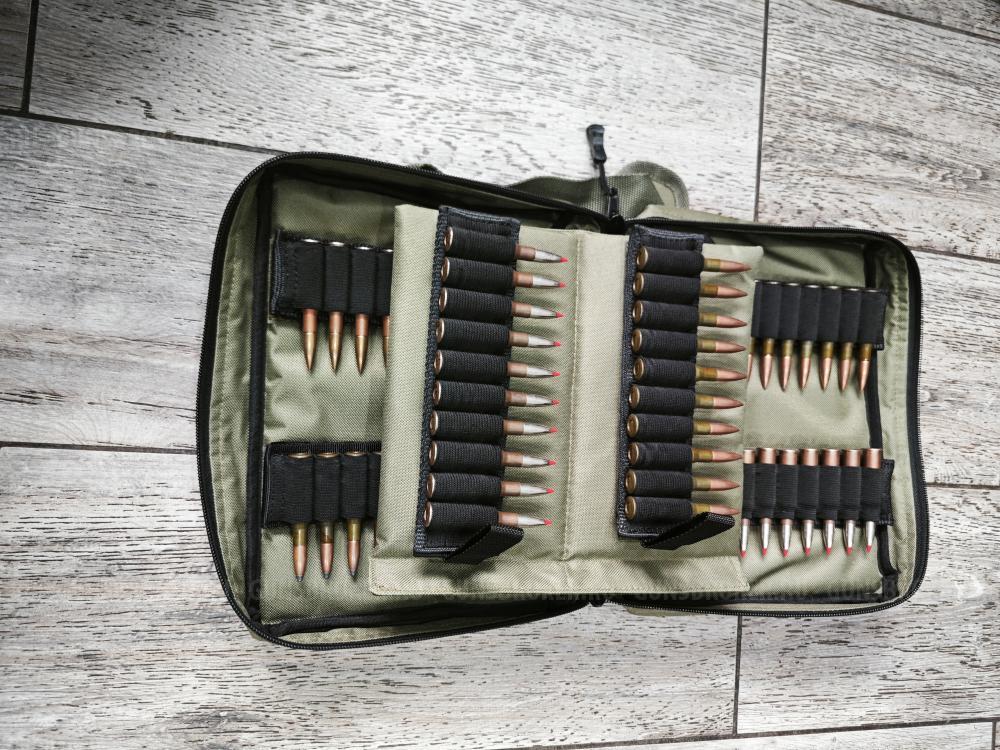 Сумка патронташ серия СПН-для нарезных, серия СПГ для гладкоствольных